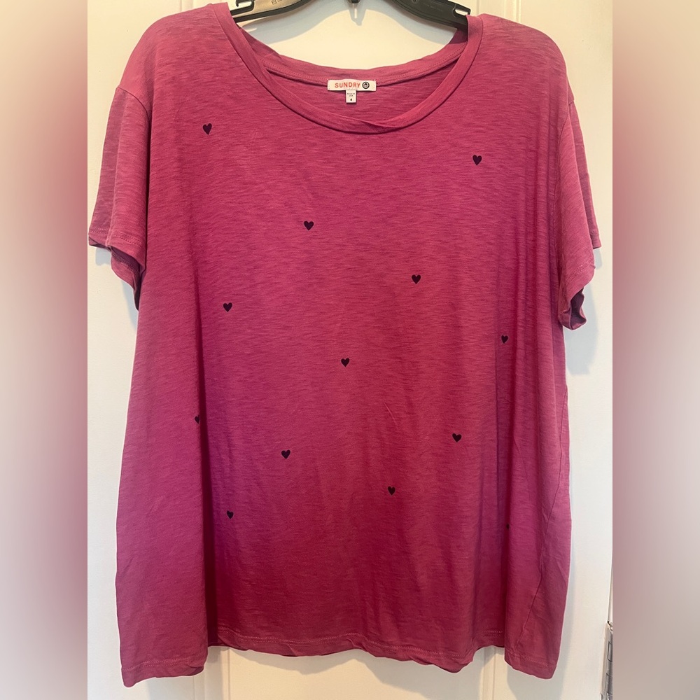 Sundry 100% Pima Cotton Heart Tee - size 4 - EUC